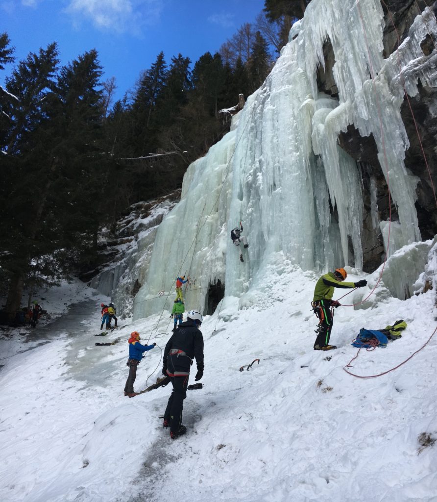 Cascate di ghiaccio - Stage Base